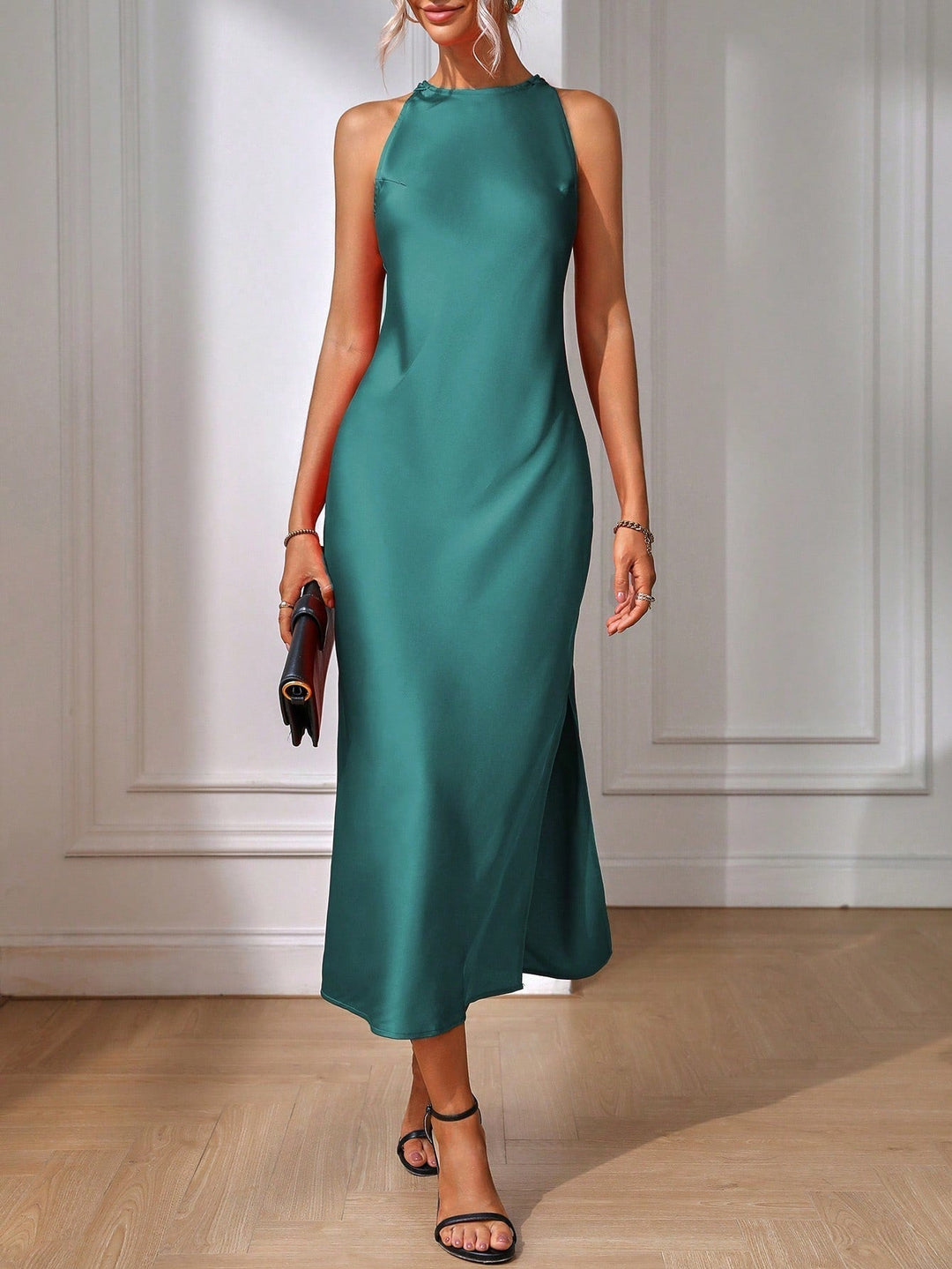 Brielle - Sleeveless Maxi Dress