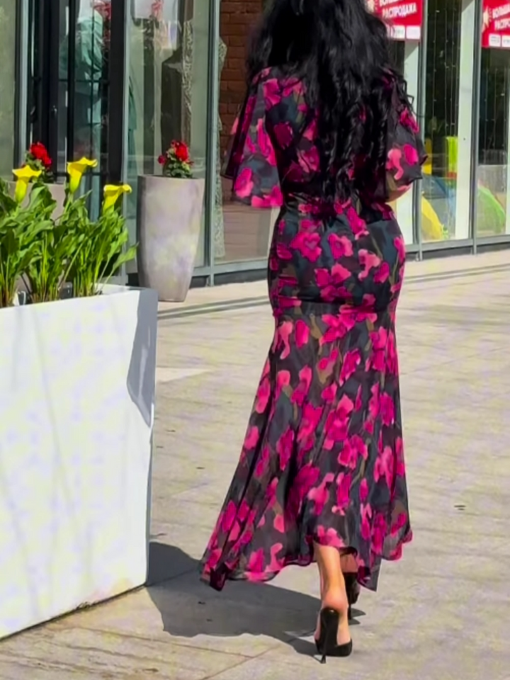 Women’s Dress | Retro Wrap-Style Silhouette