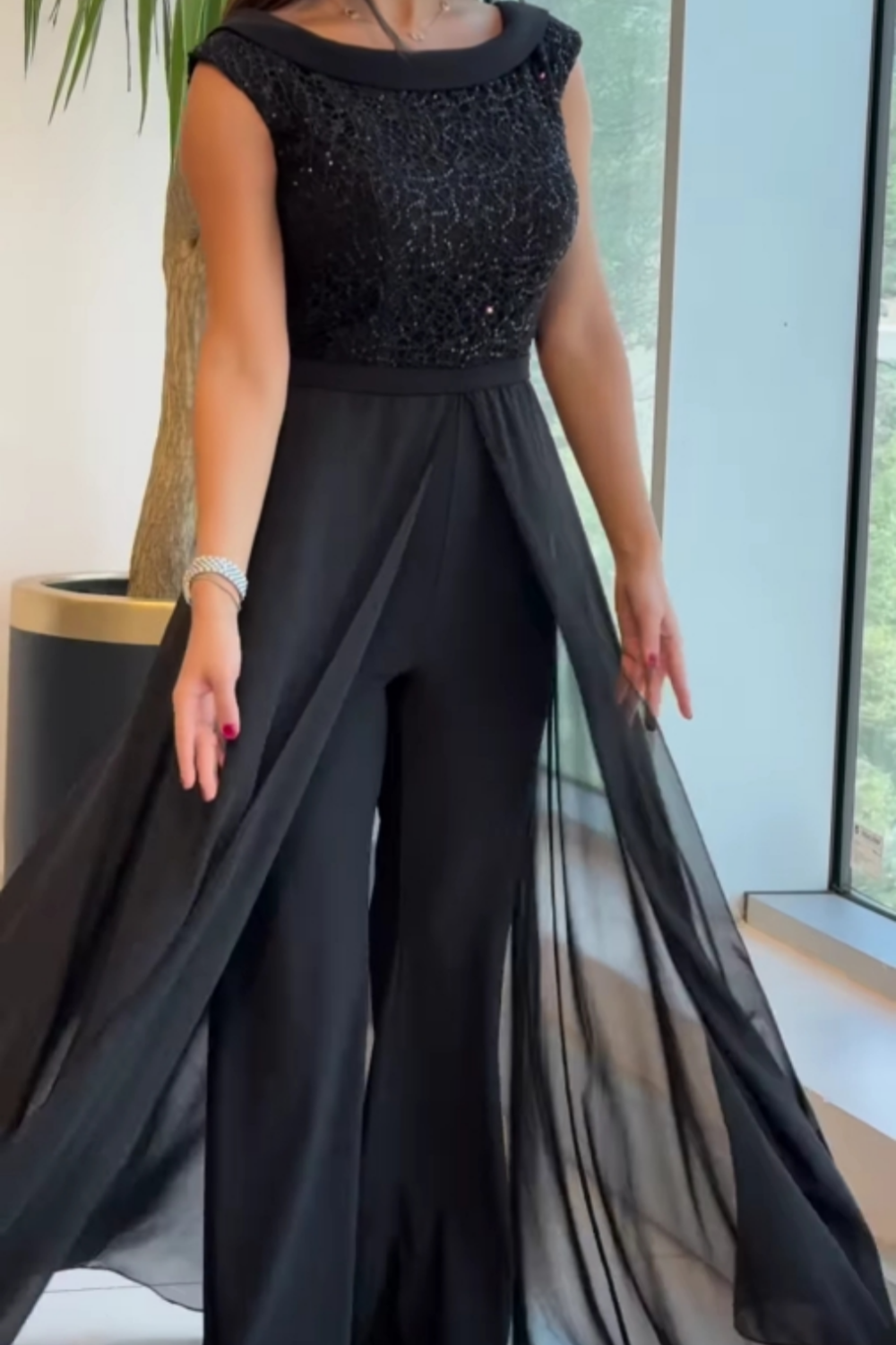 Women’s Jumpsuit | Straight-Leg Silhouette