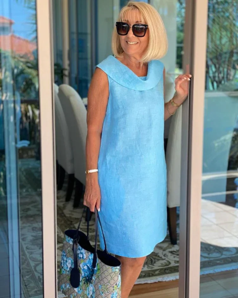 Women’s Dress | Folded Collar Detail