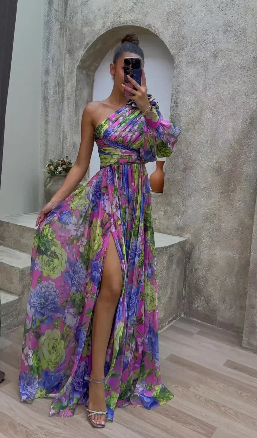 Rochelle™ | Long dress with elegant flow and long sleeves