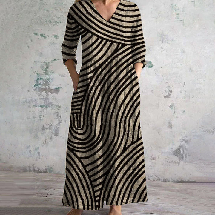 Women's Dress | Stripe Curved Design