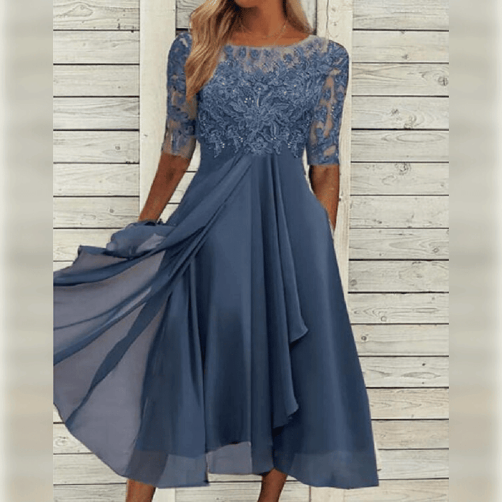 Elegant Flowy Women's Party Dress with Lace Bodice