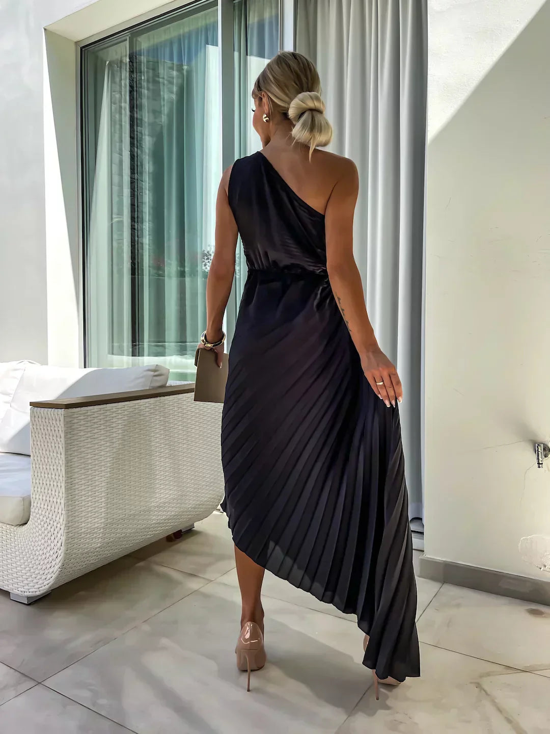 Elegant Shoulder Pleated Special Occasion Midi Dress